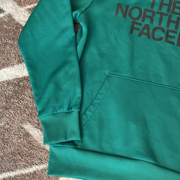 New Men’s The North Face Pullover Hoodie Medium NWOT - Picture 3 of 4